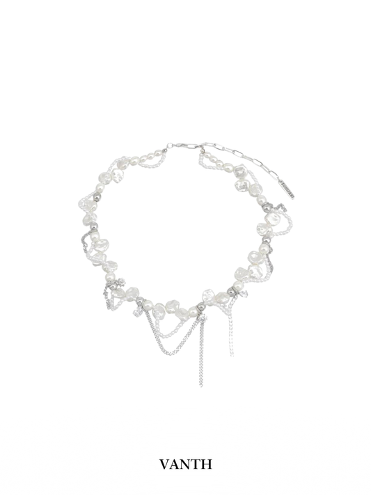 Pearl Flow Choker